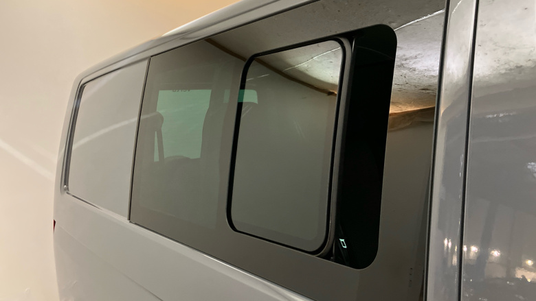 Volkswagen Transporter T30 Swb Diesel 2.0 TDI 150 Highline Kombi Van